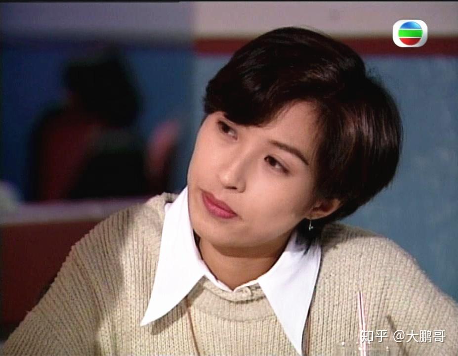 电视剧笑看风云90年代郑少秋郑伊健的经典