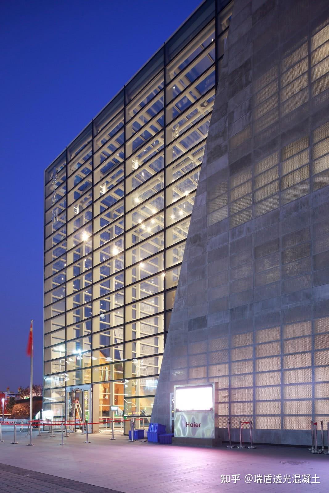 stevenholl此种半透明幕墙材料怎么认识为正确