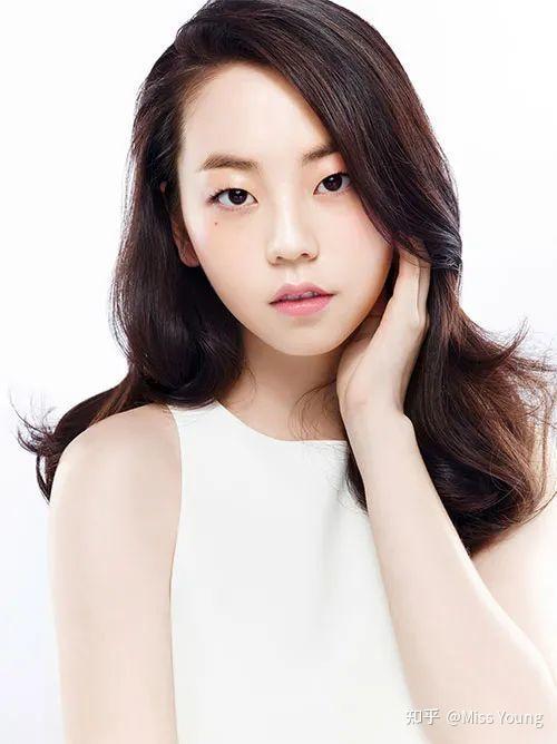 犬系长相的女孩子是什么样的