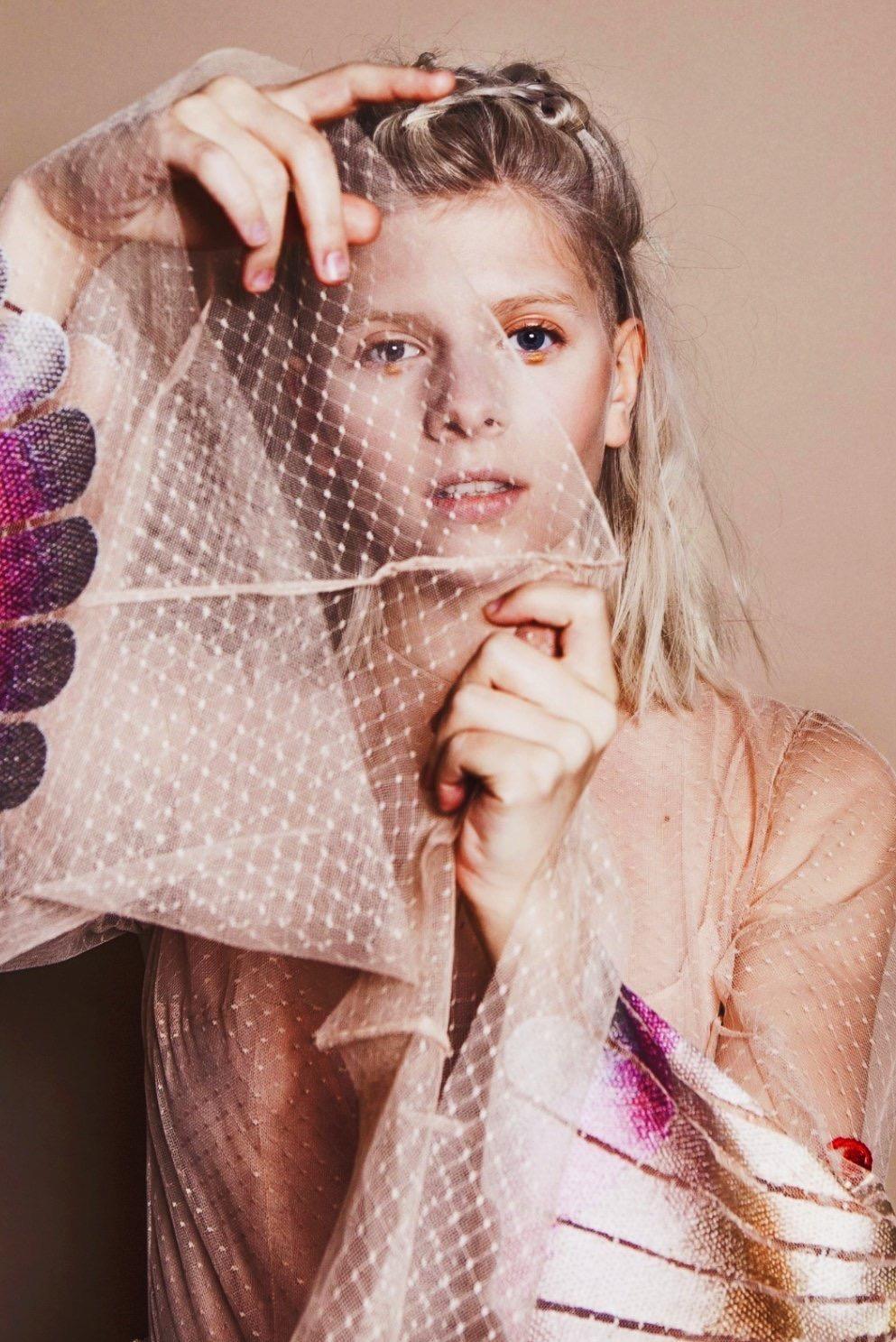 喜欢aurora aksnes的都是怎样的人呢?