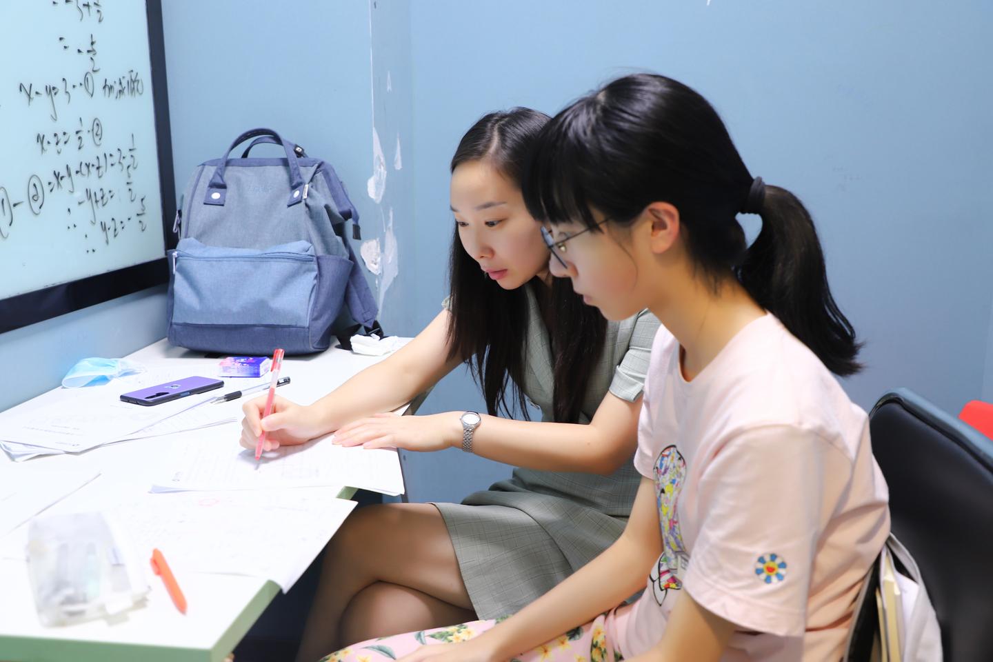 武汉物理一对一辅导班怎么选