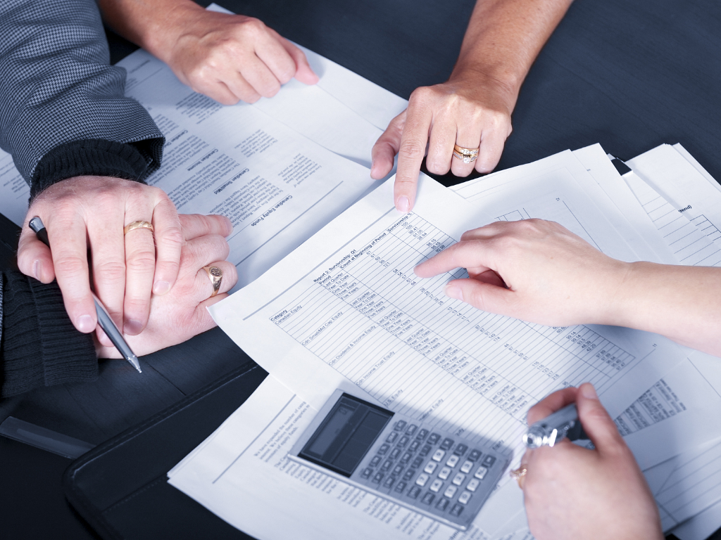 如何正确的洗牌 v2-c1ad17ef7a460c0cf3fe8eef49e79a00_r.jpg