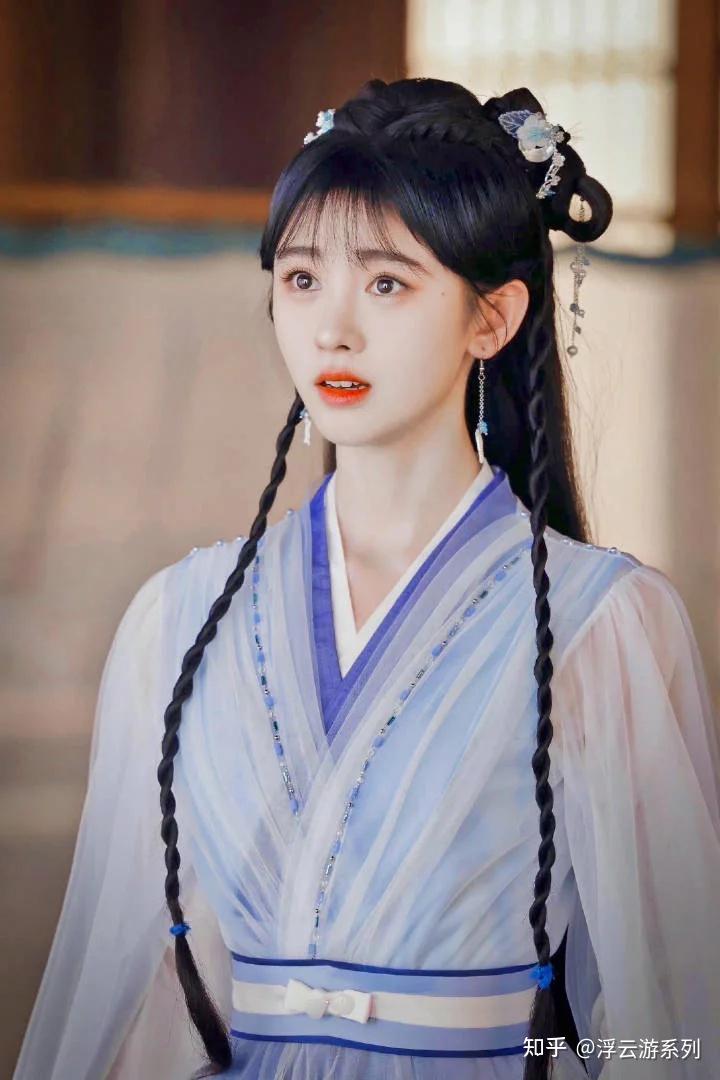 据悉,《花戎》这部改编自林家成人气仙侠小说《误长生》,讲述了女主