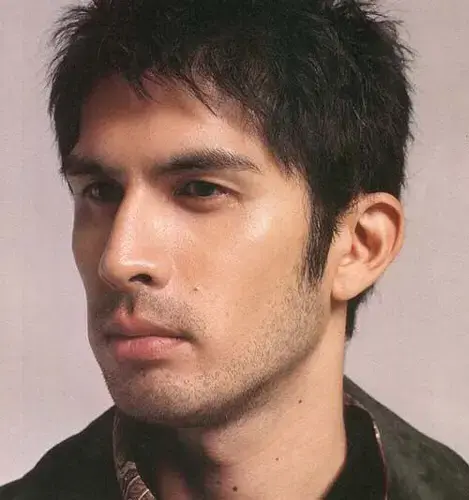 日本人长相跟中国哪个省的人相像? - 知乎