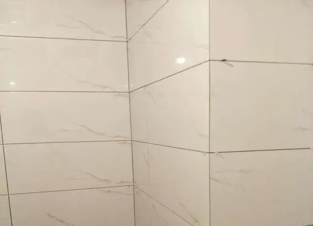 今天工地之瓷砖阳角收口如何处理更完美