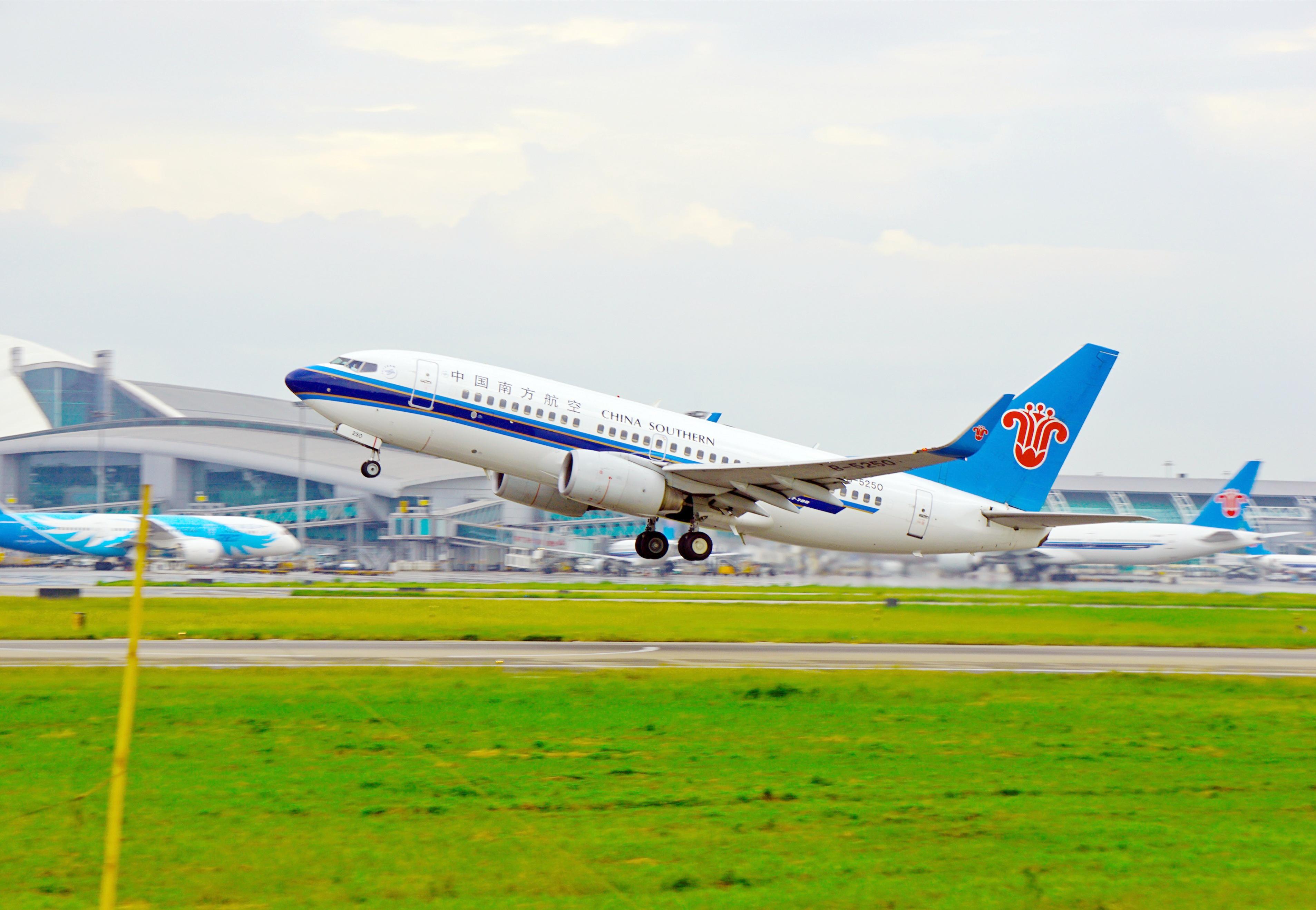 广州白云机场高清照片图片