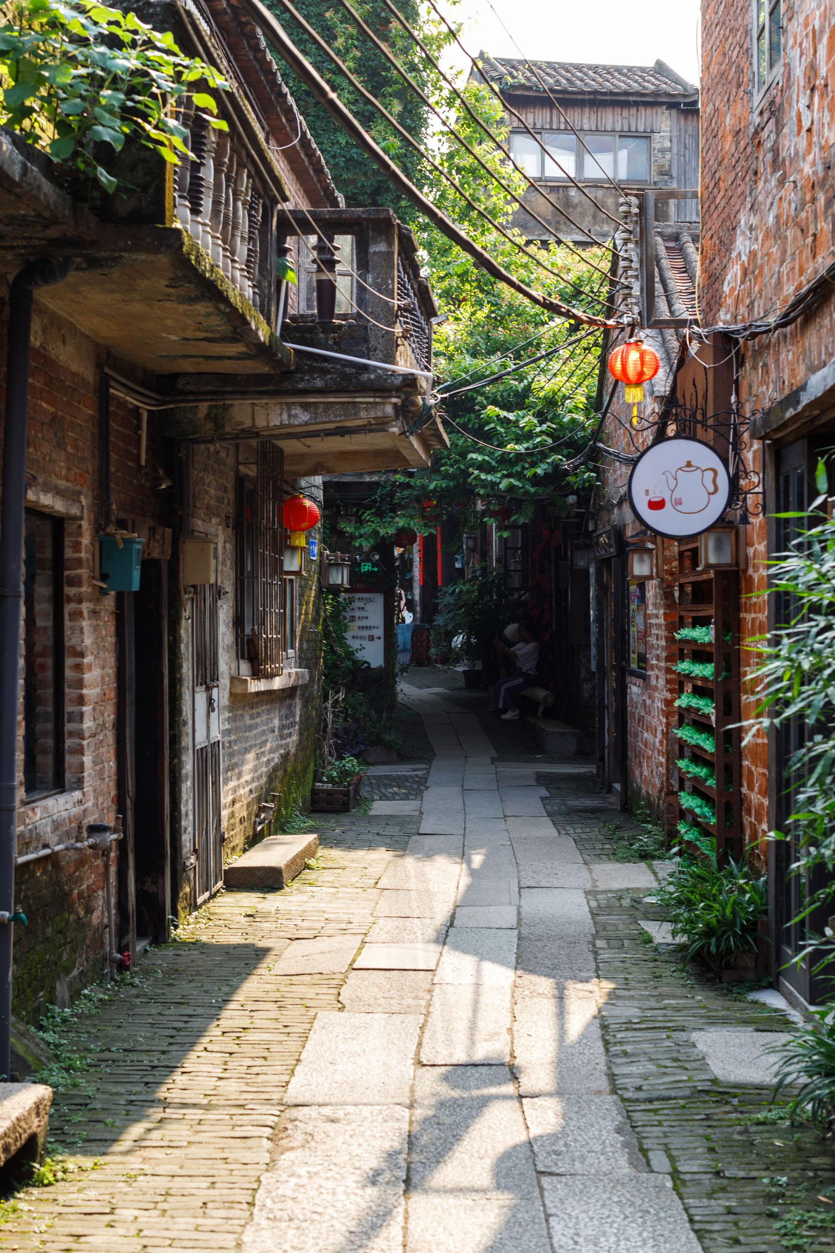 你曾拍过哪些「有质感」的街头/小巷照?