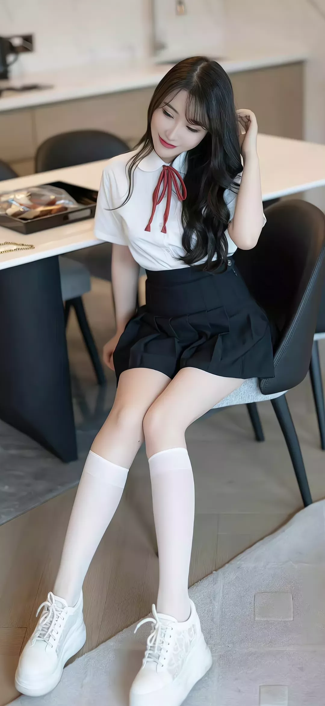 有没有什么好看的女生美腿壁纸? - 知乎