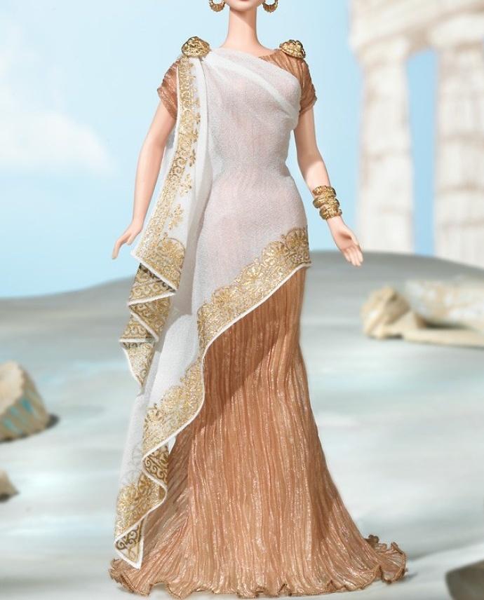 转载自:历史小侃客古希腊人和罗马人是类似的服装,通常在家里制作.