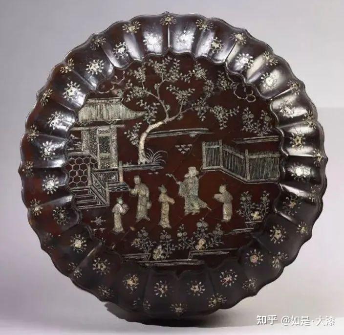 中国古代漆器达到全面发展的黄金时期,螺钿工艺也随着丰富发展
