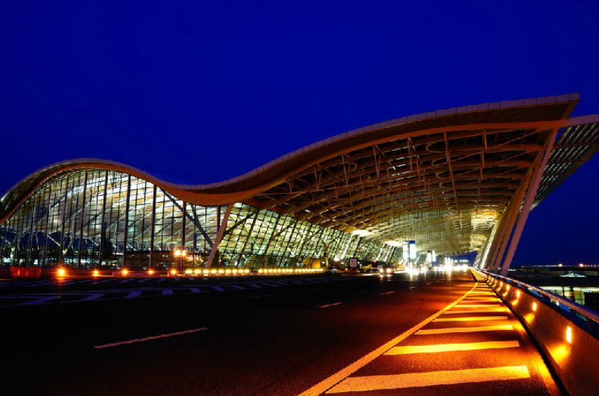 上海浦东机场航站楼灯箱广告投放中心与上海机场广告植入