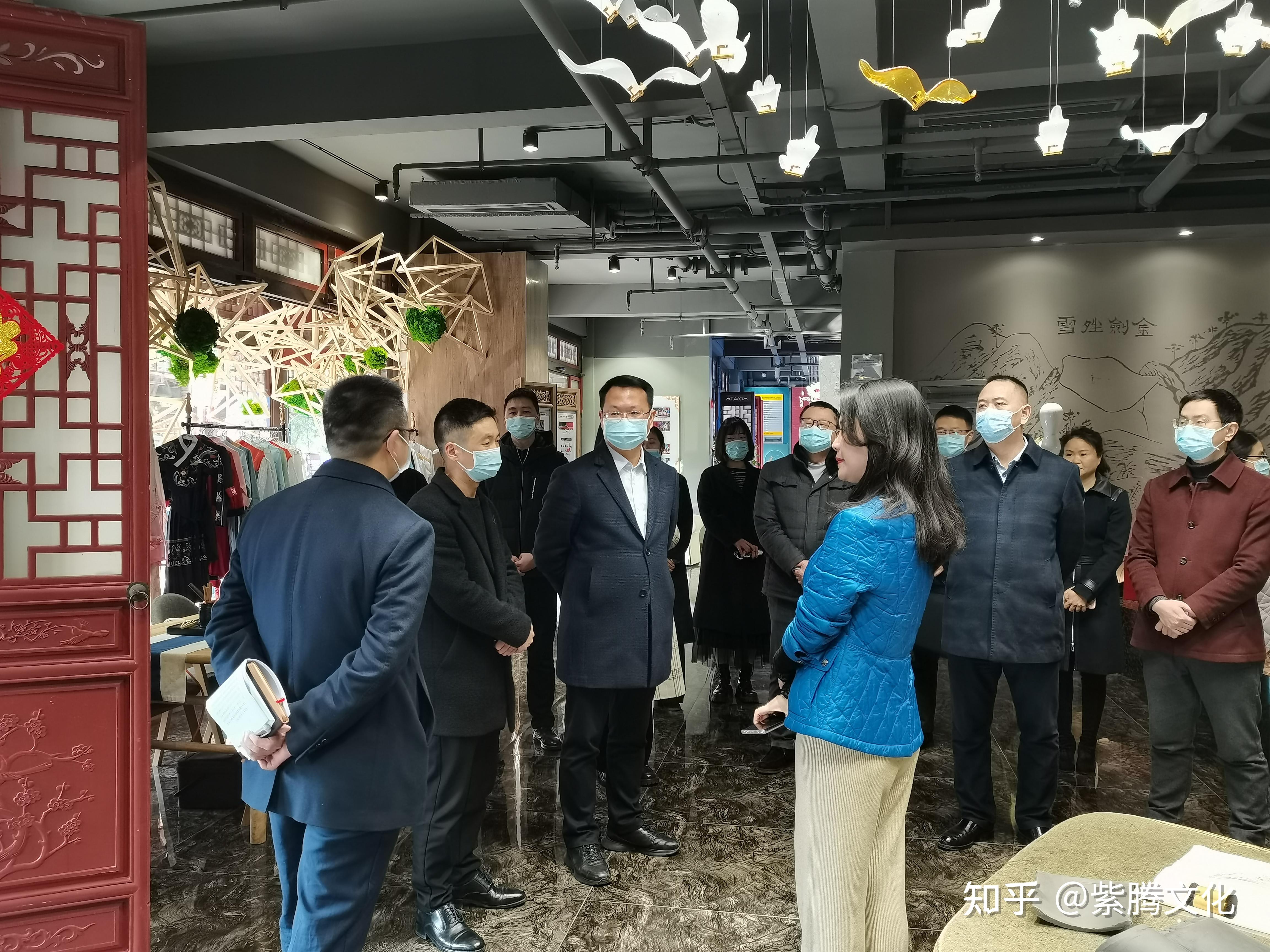 璧山区副区长张川一行到重庆数字产业化孵化园开展视察