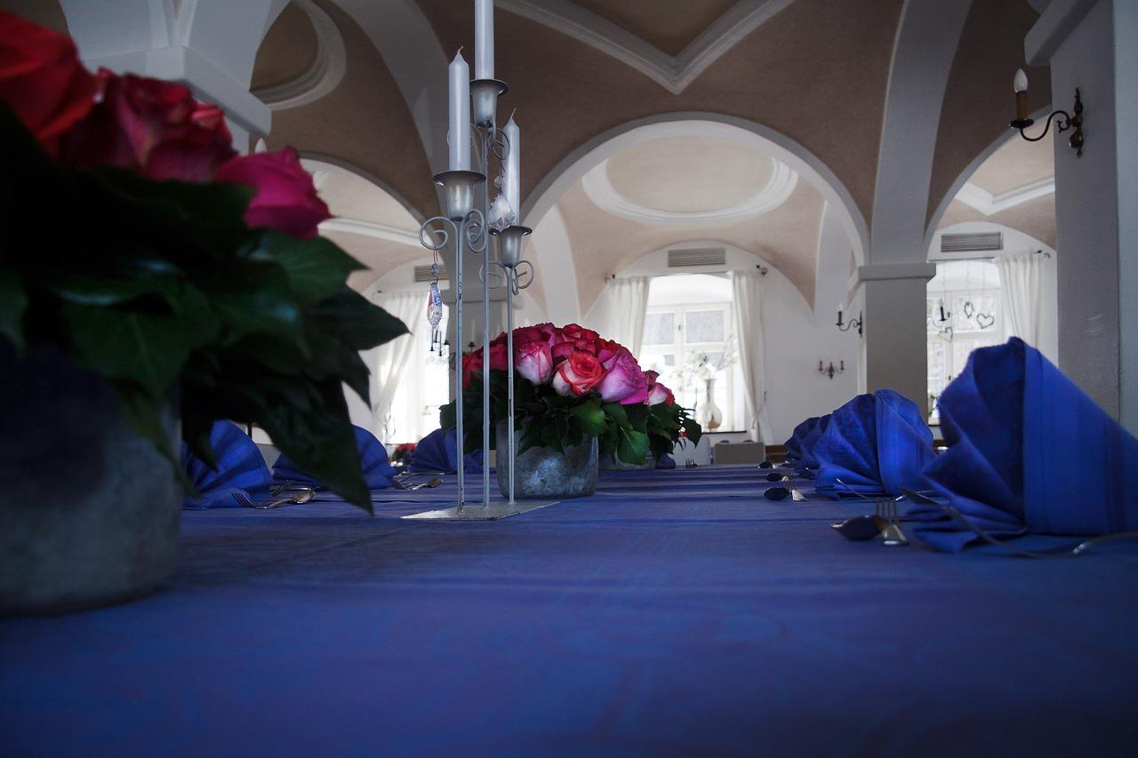 3. 油渍台布处理