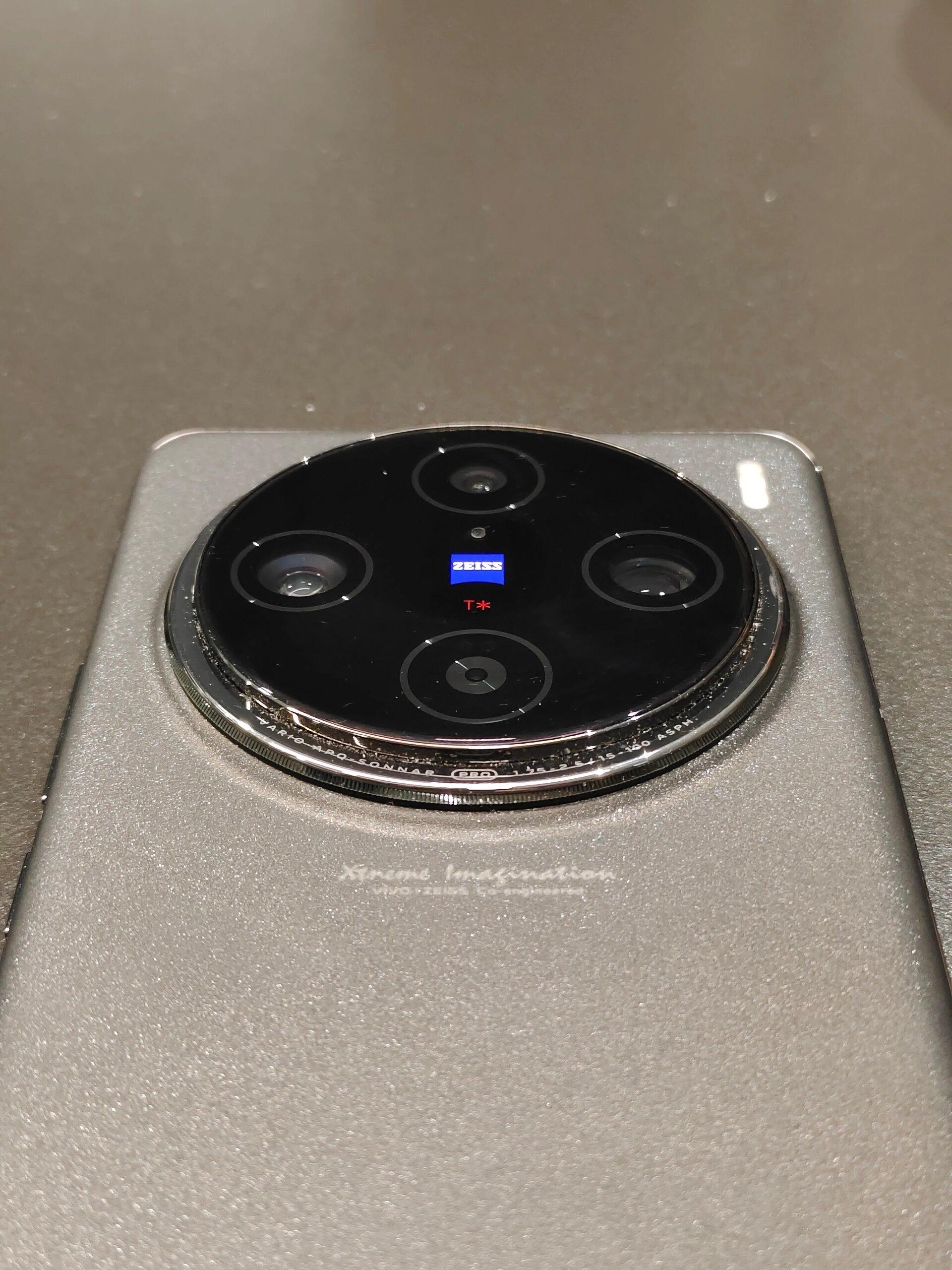 手机背面真的需要那么多摄像头吗?