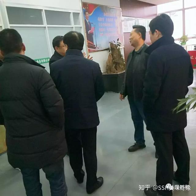 固始县委常委,县人民政府崔振俭县长,财政局张良俊局长以及县扶贫办