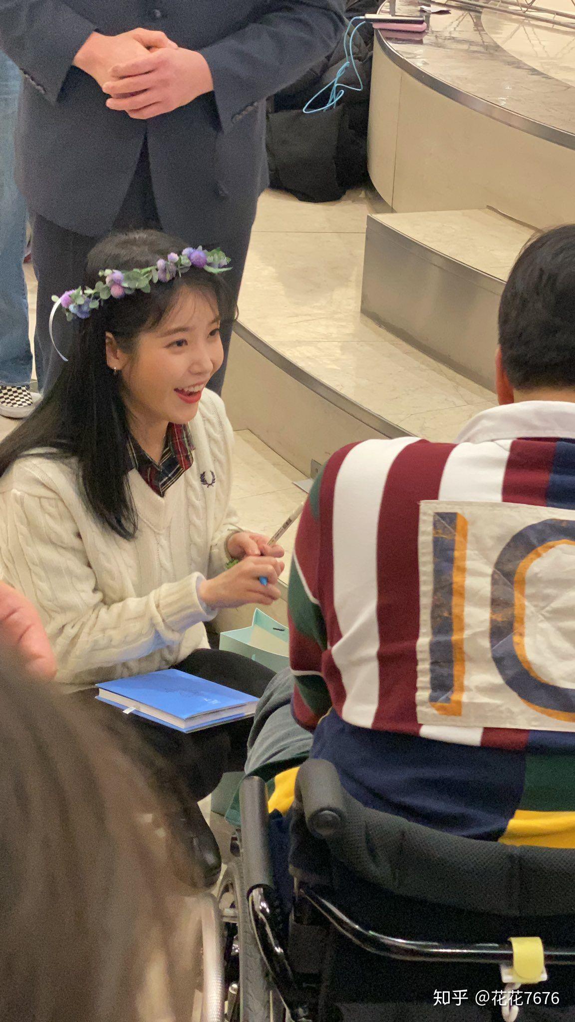 求iu的生图? - 知乎