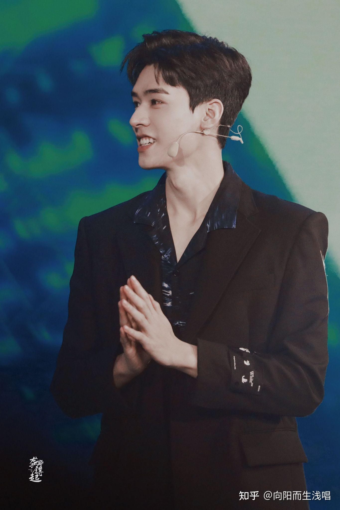 荣威全球代言人龚俊