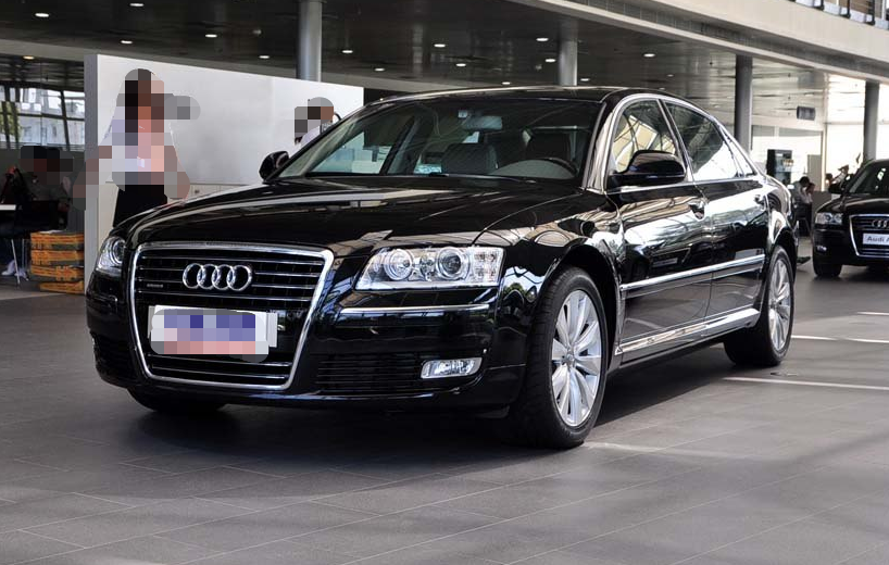 8万,2010款的奔驰s600l,指导价:259.8万,2010款的奥迪a86.