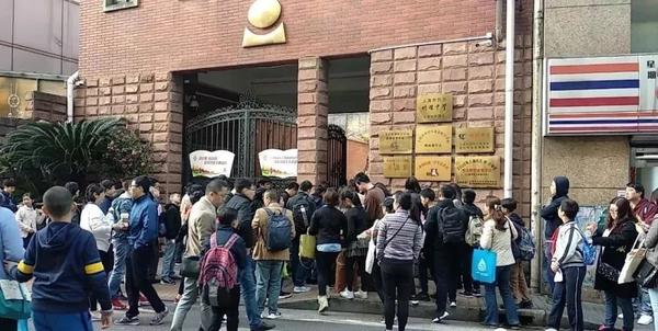 第一批升学摇号太魔幻!牛校不用摇,数学10分的学渣摇中名校?