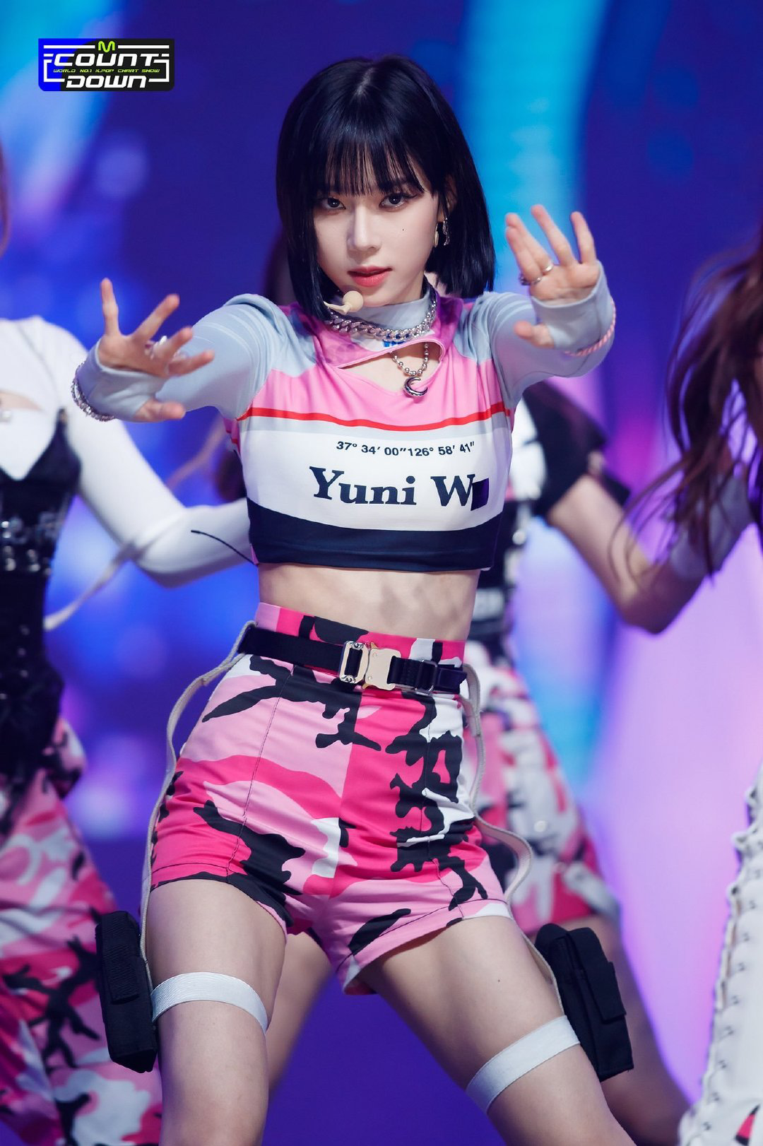 如何评价aespa成员winter(金玟庭)? - 知乎