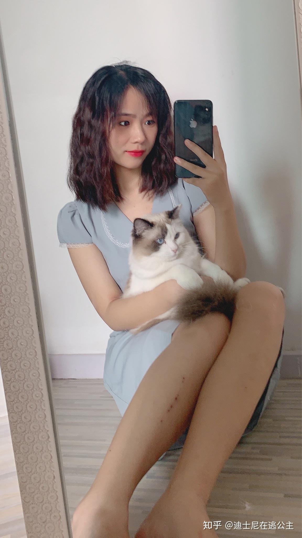 大家有个好看的女朋友什么体验晒一下照片