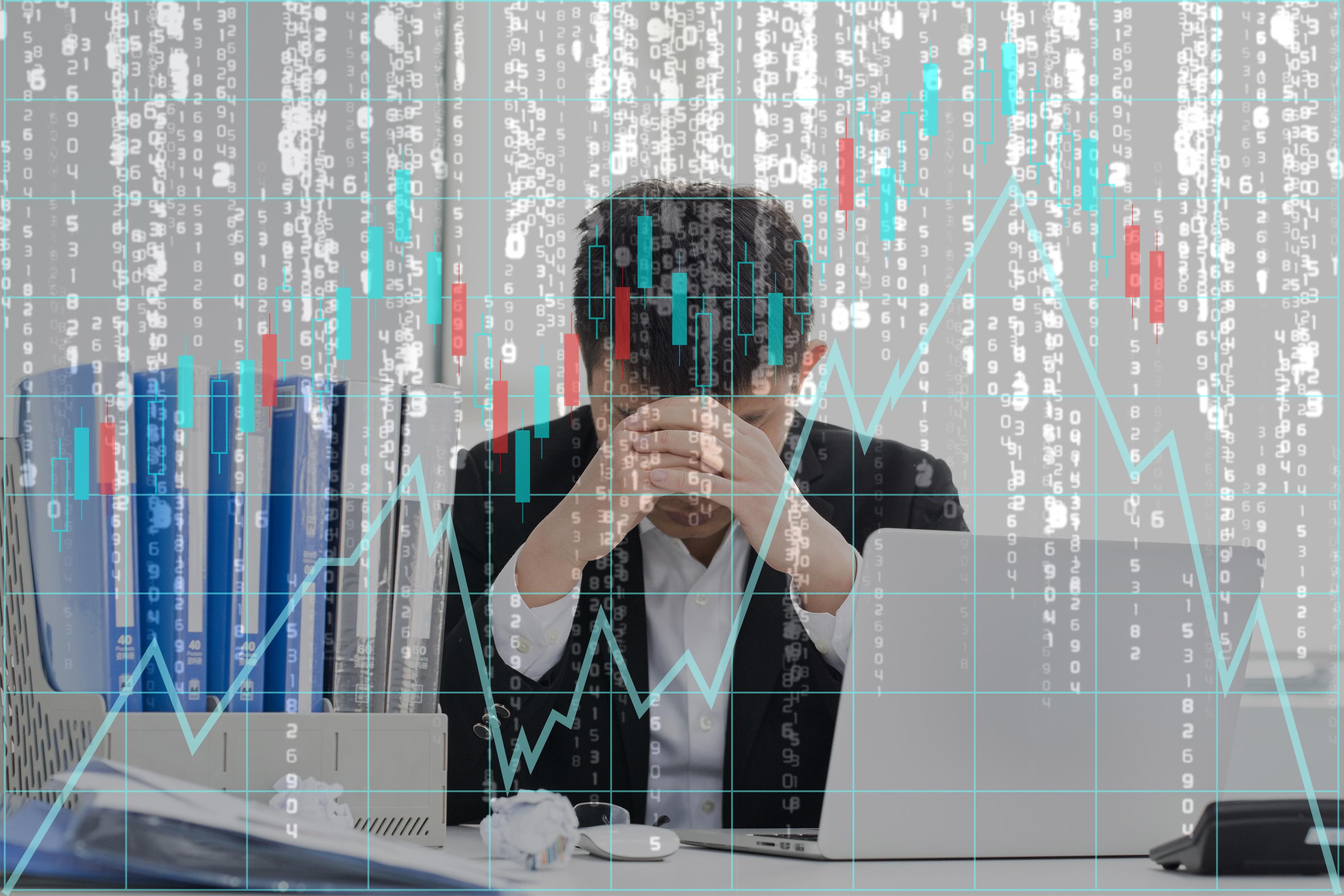 人体工学多屏电脑成知名企业首选