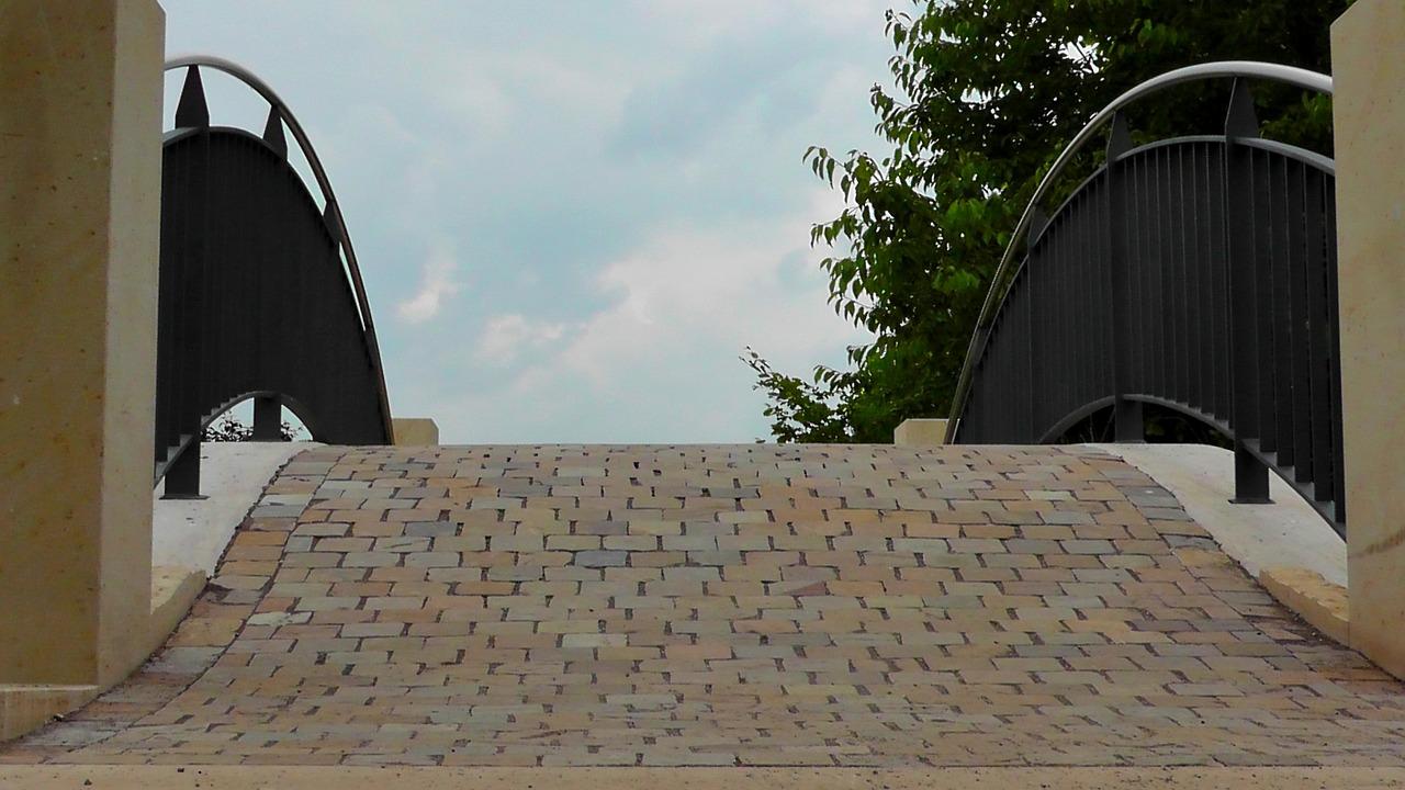 4. 生态宜居社区