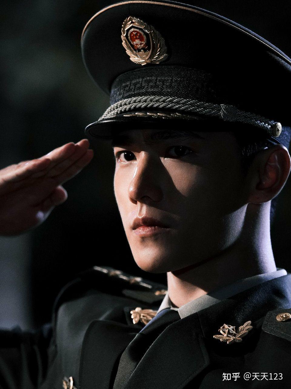 这里礼貌问一下杨洋颜值到底是什么水平呀