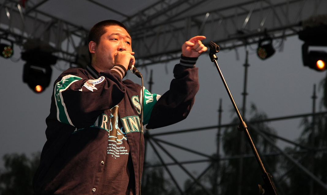 因为郑爽代孕,这位北京说唱og无辜被骂,爽子:我特么