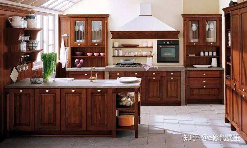 装饰柜子实木 v2-c3bd4355de7ed6c7aa8464b42296f844_r.jpg