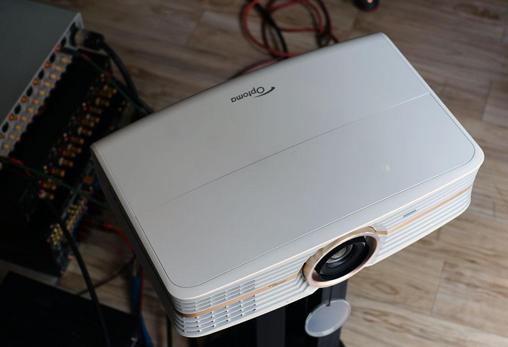 目前性价比最高的dlp4k投影机奥图码uhd660优缺点详细解读