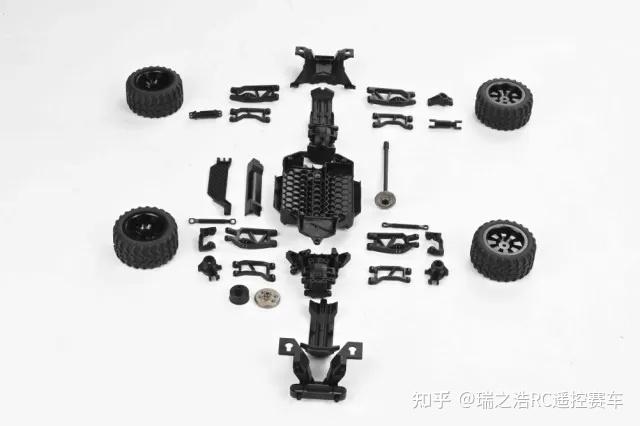 VRX RACING 1:24大脚车首台试模工程样车亮相