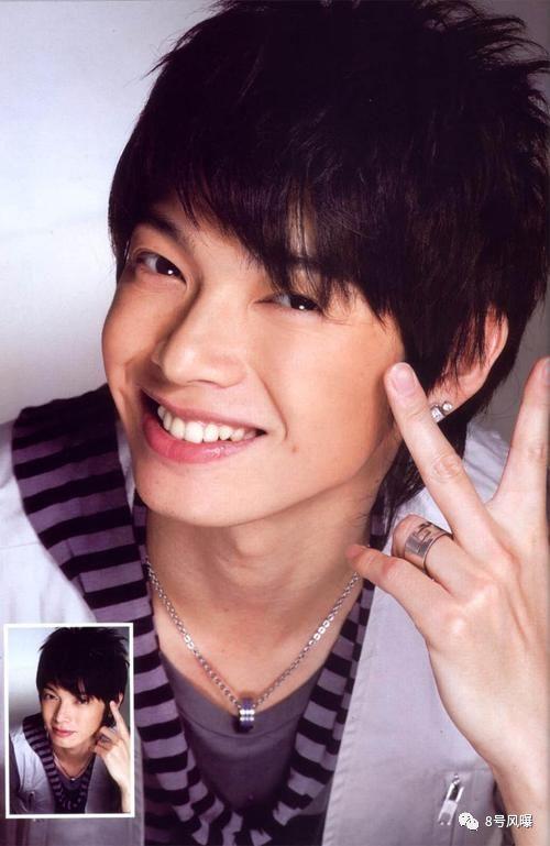 辰亦儒:背景板?其实是大男主爽文