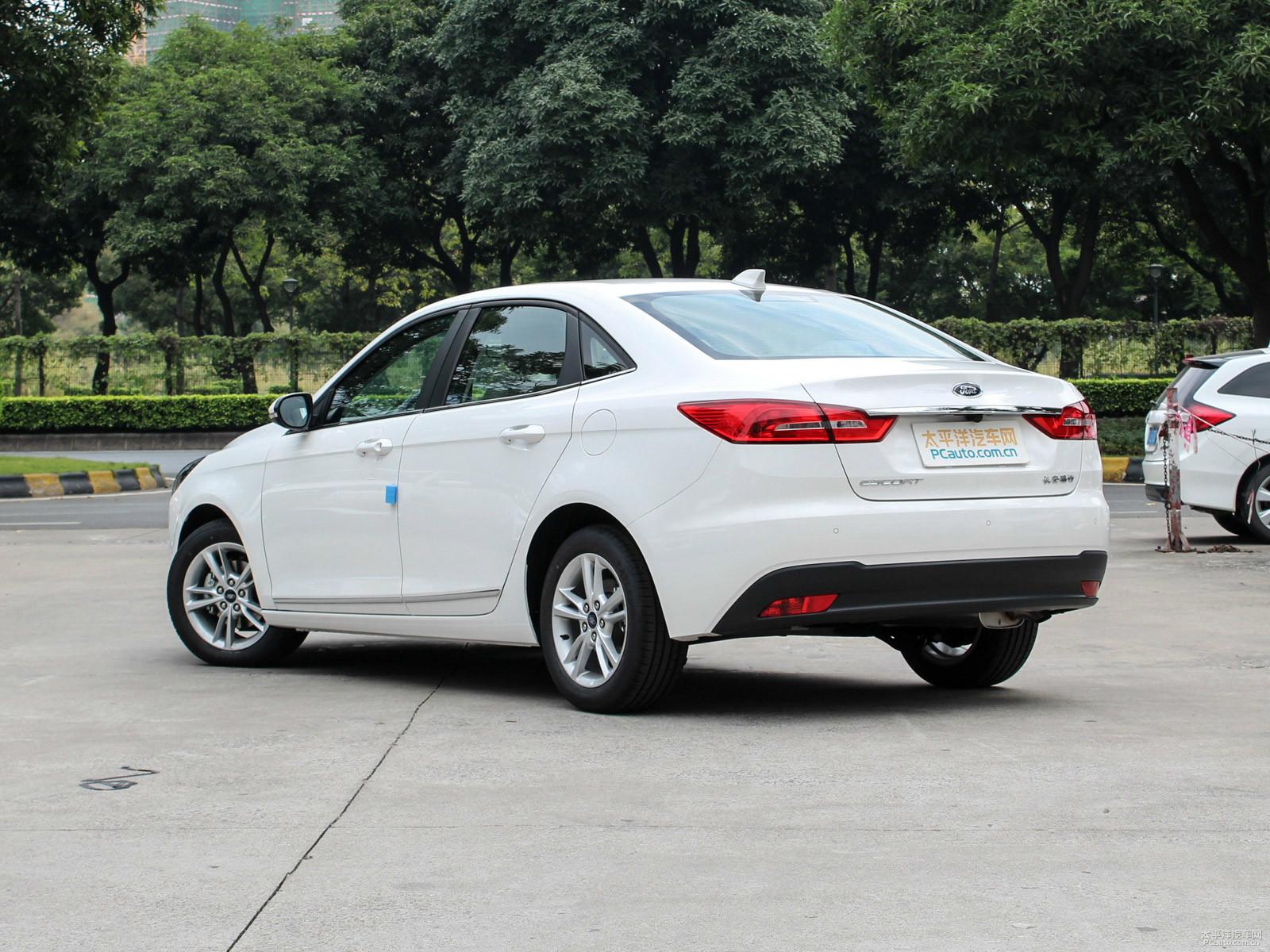 居家暖男实力争宠四款紧凑型车买谁更值