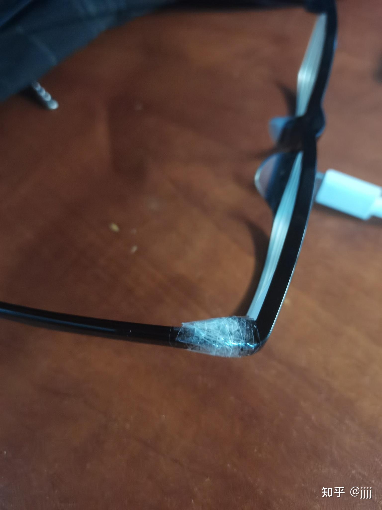 我的眼镜腿断了,怎么办.学生党经费不多? - 知乎