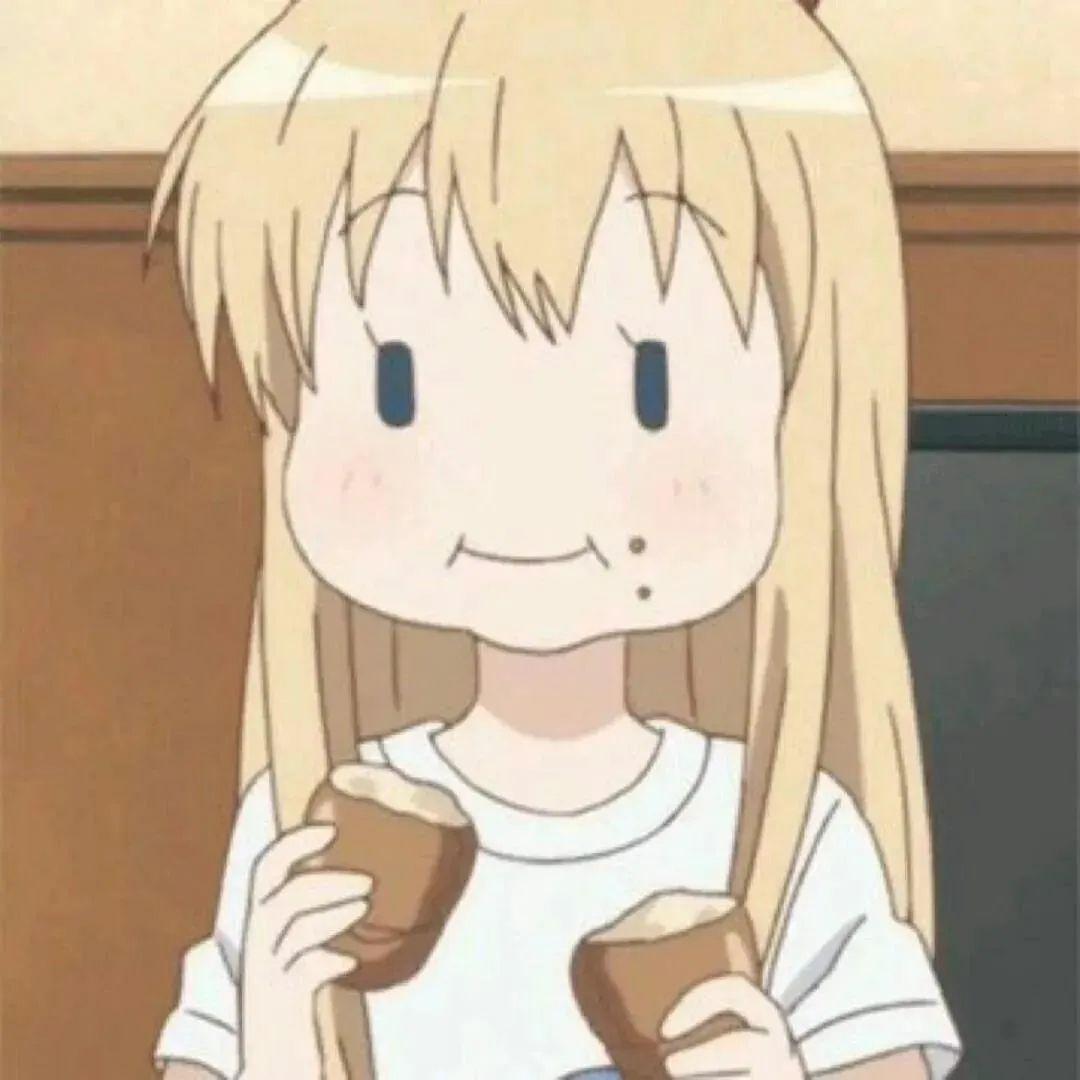 有没有傻雕中透一点可爱的动漫女生头像