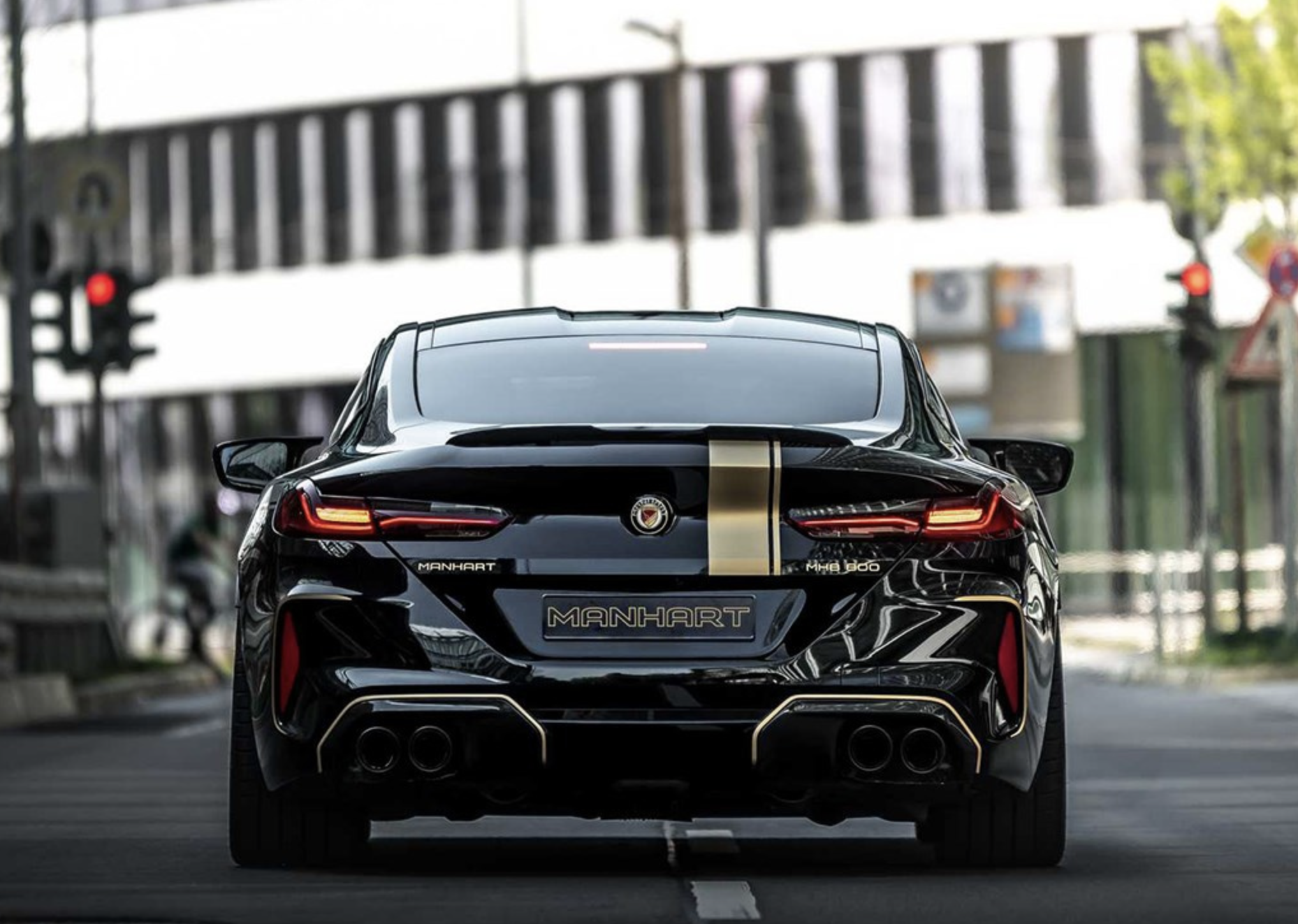 百公里加速26秒的gt跑车宝马m8competitionbymanhart