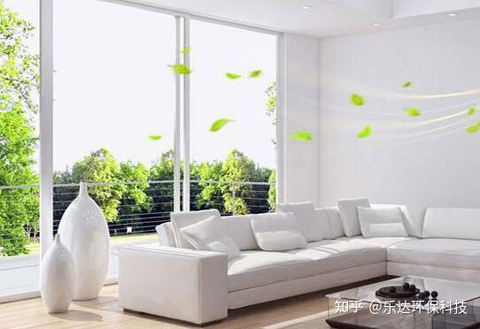 后主要集中在房间内部的空气中,因此,即使依靠开窗通风产生的空气对流