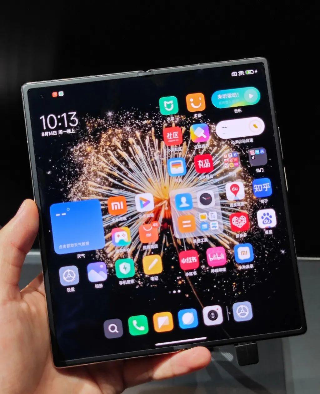 小米mixfold38999元起再次对标iphone死磕高端