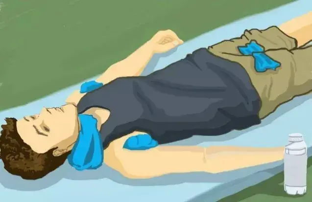 急救知普高温来袭中暑了怎么办这个错误方法你可能还在用