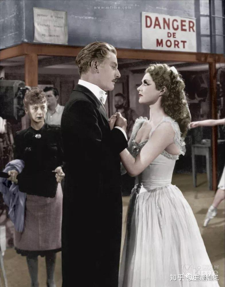 凡间的灵魂舞者 -- page从page的角度,page在看见女演员结婚而受到的