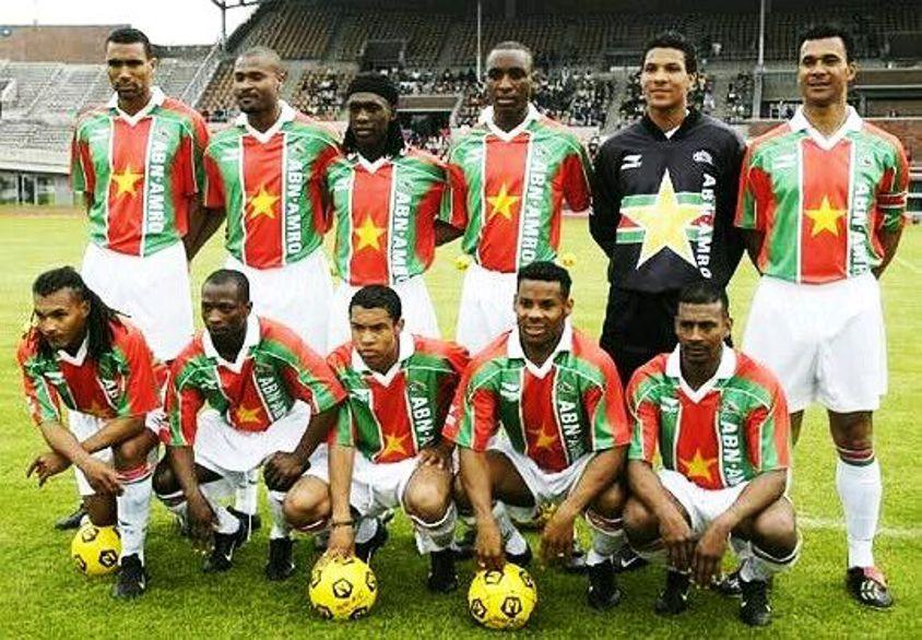 苏里南共和国足球图片