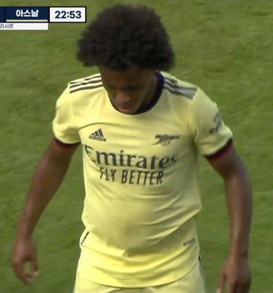 看看越南男足的身材白斩鸡未必对抗得过对吗