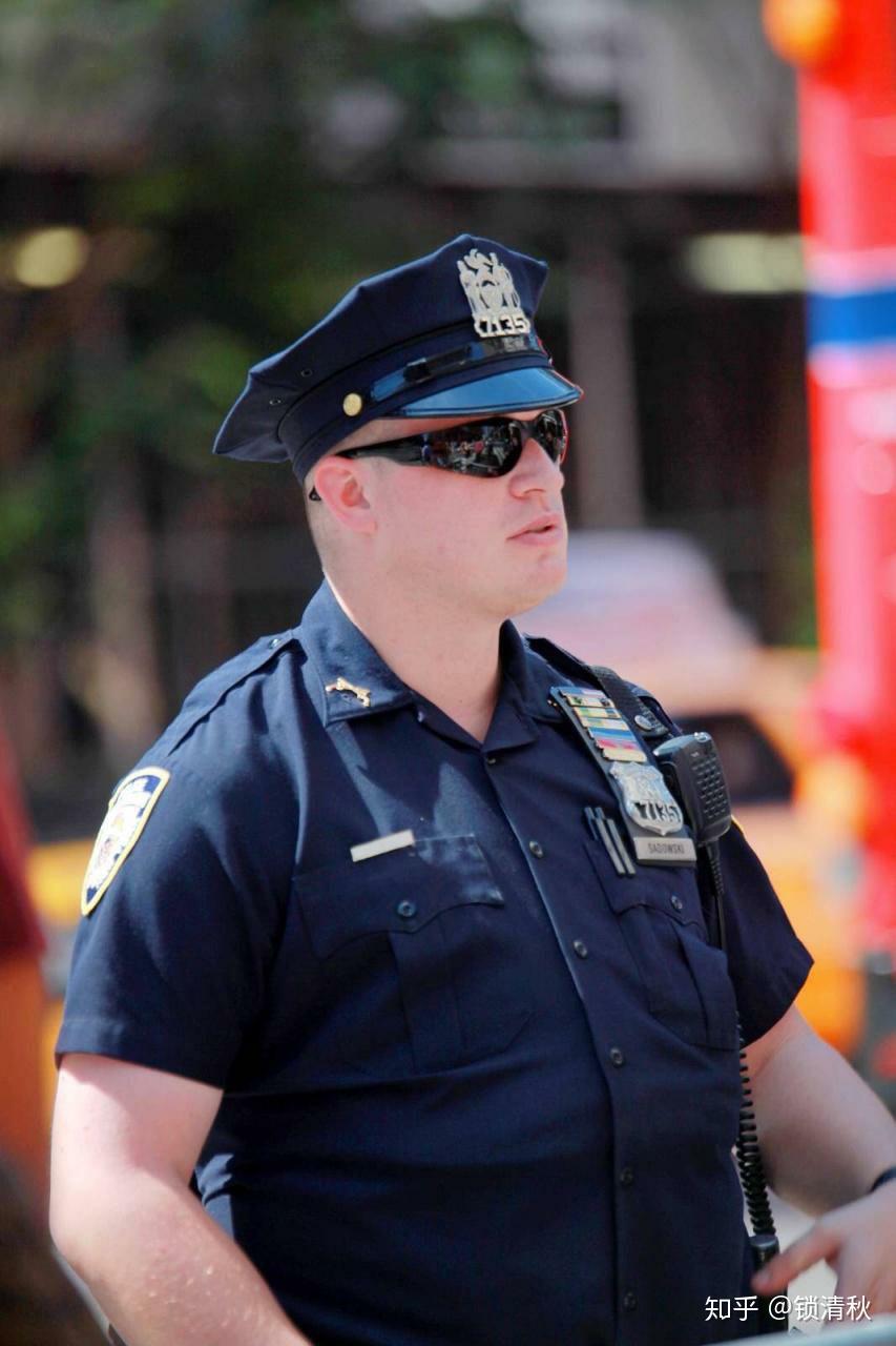 美国警察暴力执法致黑人死亡