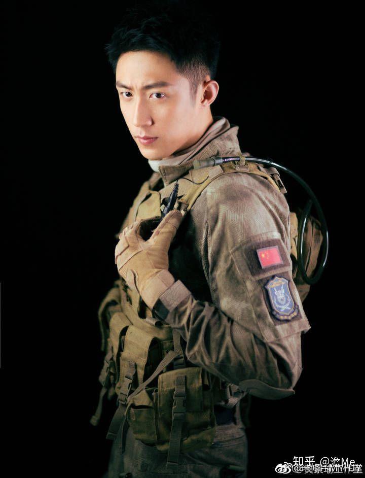 有哪些剪寸头好看的男生? - 知乎