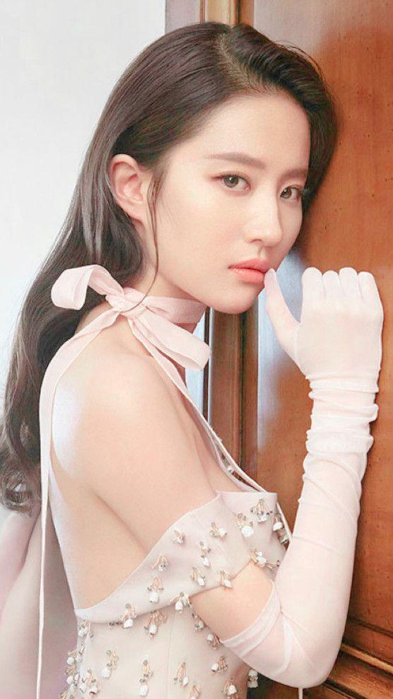 刘亦菲有什么出圈神图? - 知乎