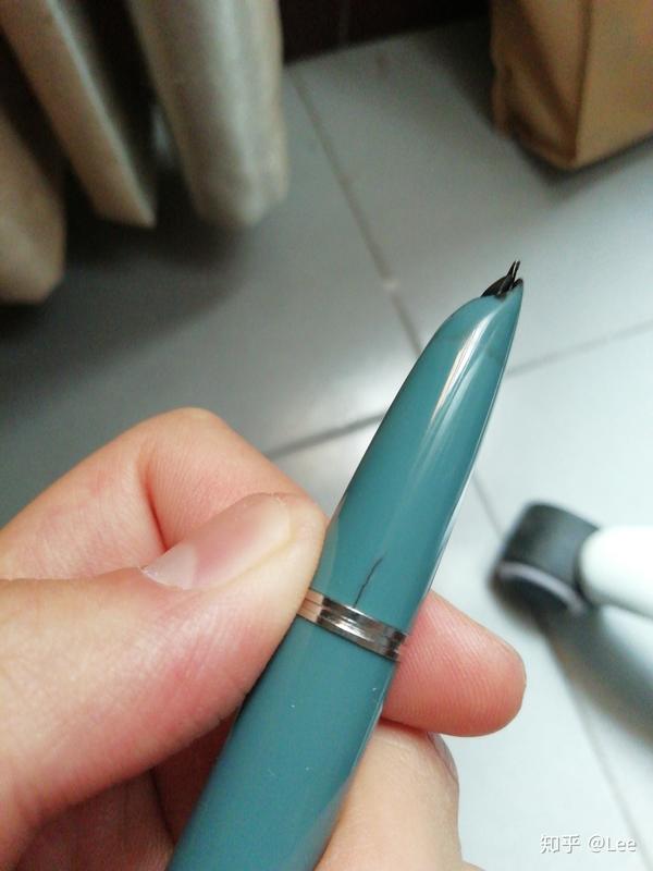 能不能讲一下自己手头那支日用钢笔的缺陷?