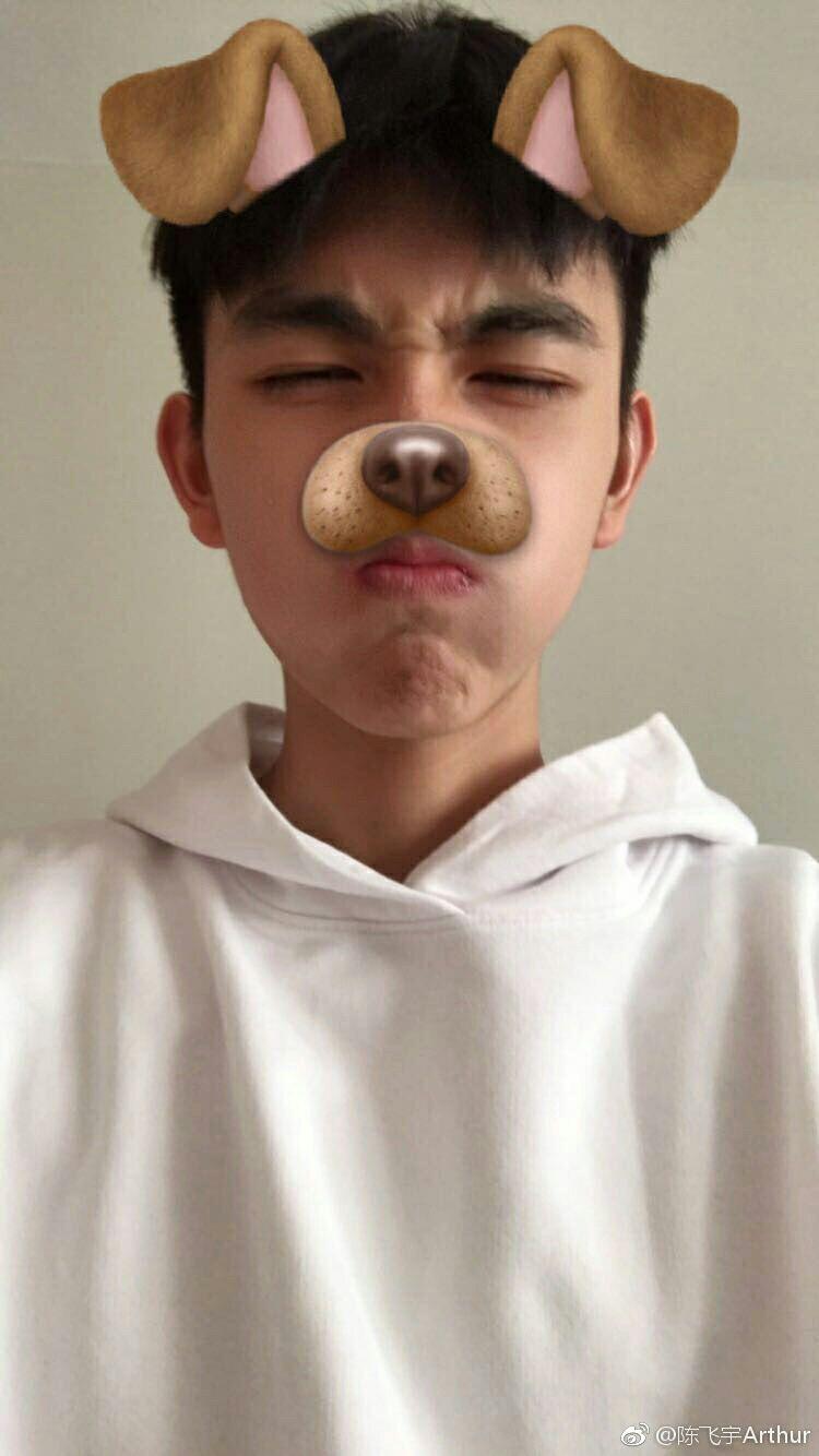 instagram和微博上有哪些可爱的少年