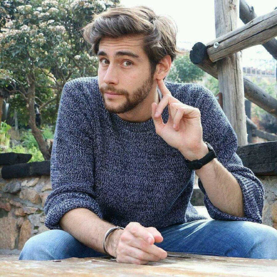 如何评价西班牙歌手09lvarosoler