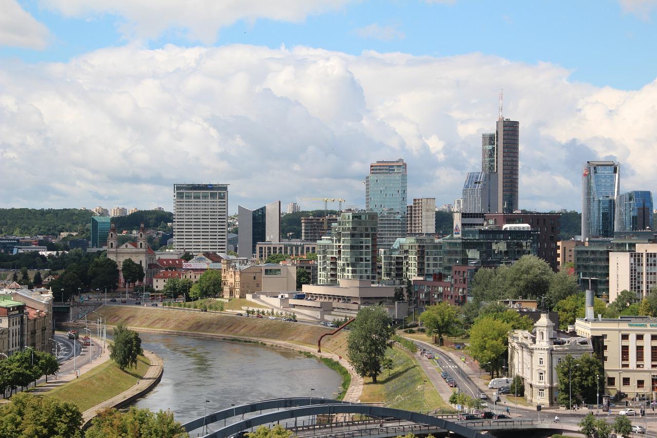 3. 河景房投资潜力